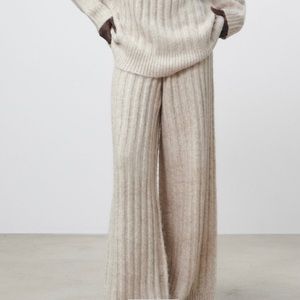 ZARA WIDE LEG KNIT PANTS